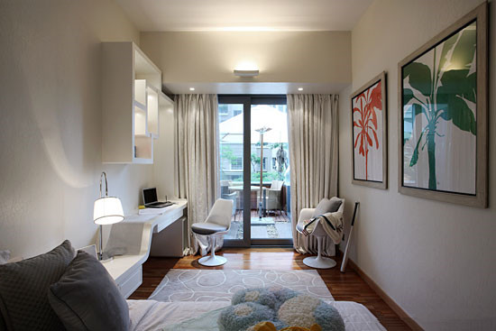 ��ͯ���b��