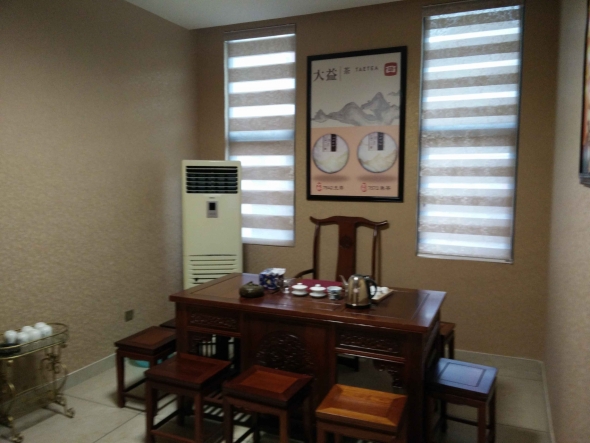 �Ϸʲ��~���b��������b�ޣ���ˇ�^�b�����Ϸ����b