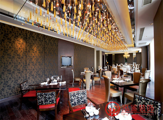 ��ɫ����С�͏d�b��  ����^�b���OӋ