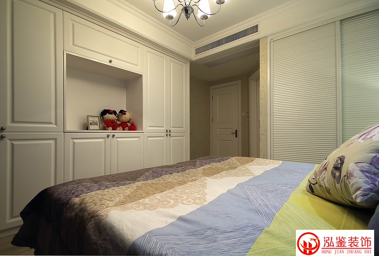 歐式客廳裝修設計