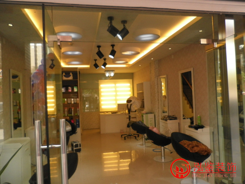 �Ϸ����l���b�ތ����DƬ ���l���b�ް���